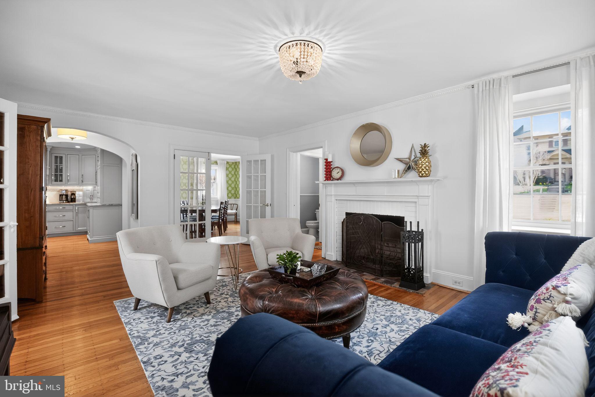 113 Waverly Road Wyncote, PA 19095 - Photo 3 of 38 Living Room