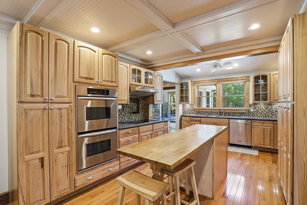 32 Sandy Pond Road Ayer, MA 01432 - Photo 10 of 42