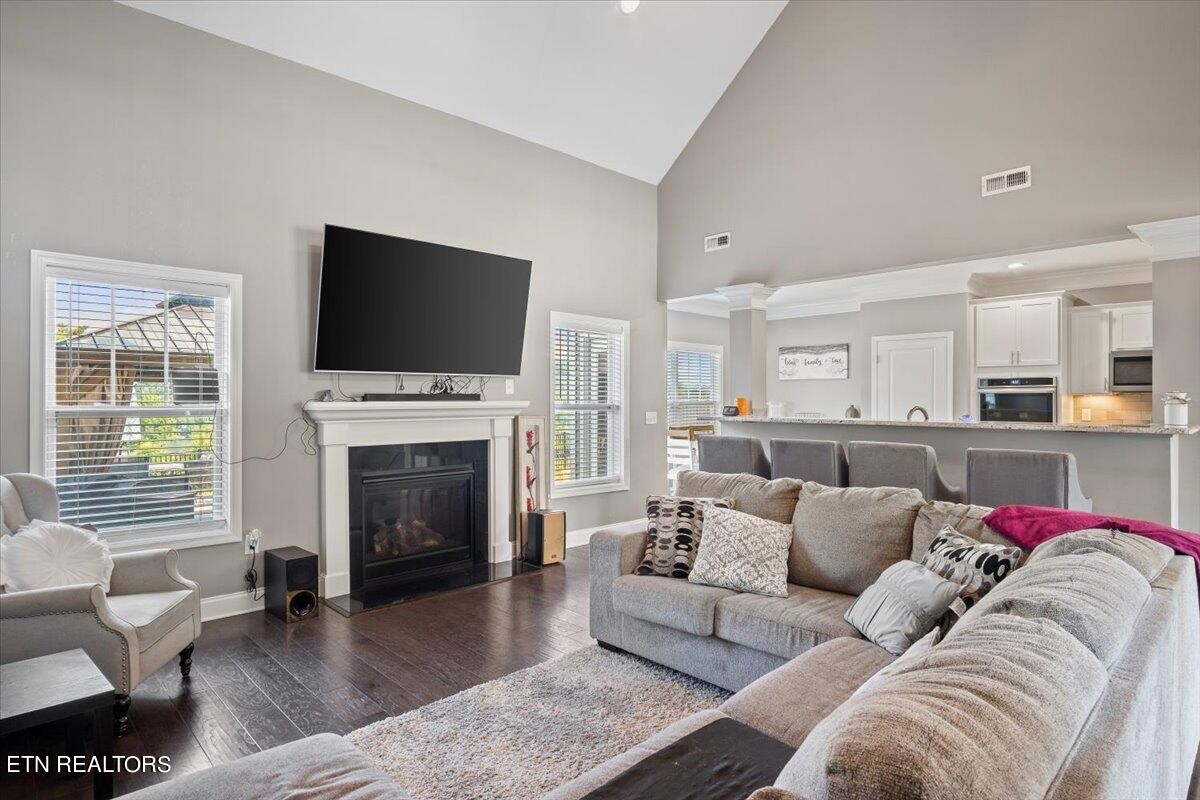 102 Pineberry West Road Oak Ridge, TN 37830 - Photo 11 of 60