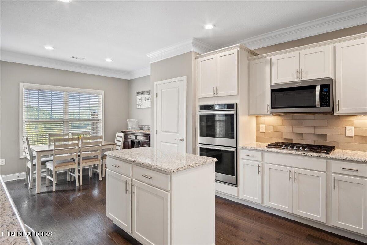 102 Pineberry West Road Oak Ridge, TN 37830 - Photo 12 of 60