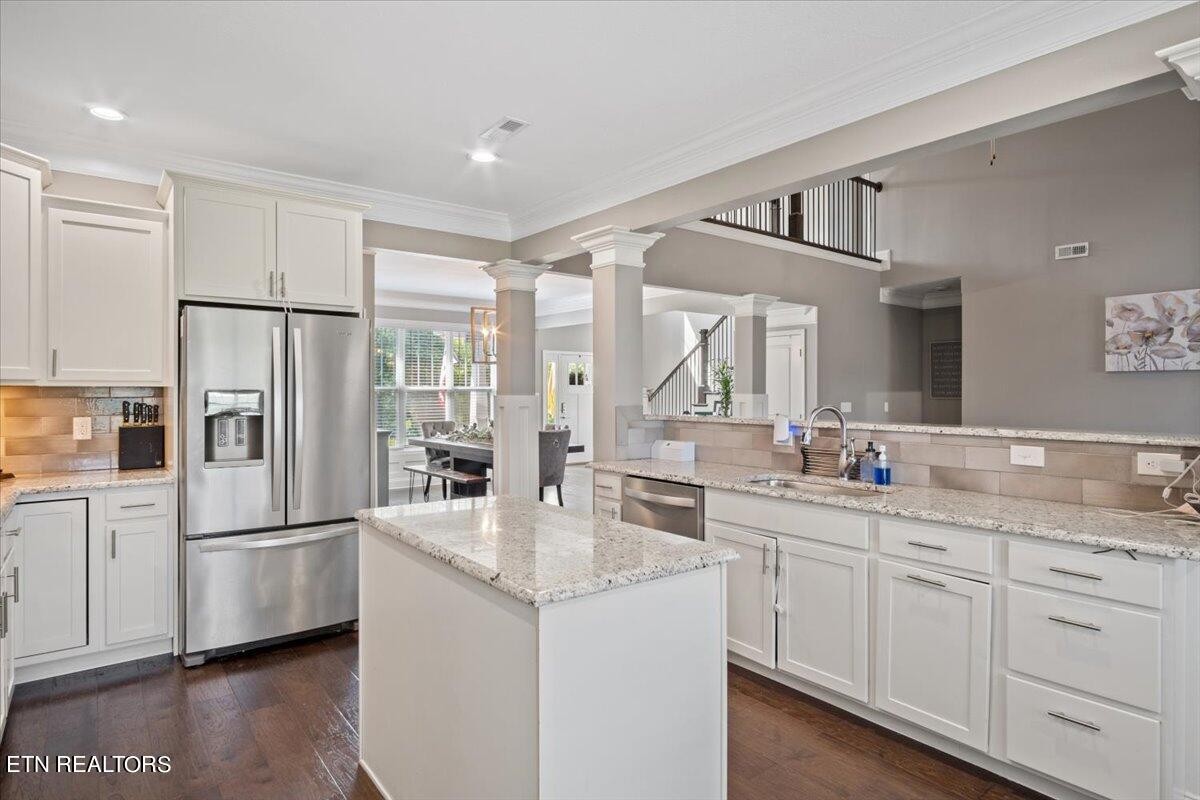 102 Pineberry West Road Oak Ridge, TN 37830 - Photo 13 of 60