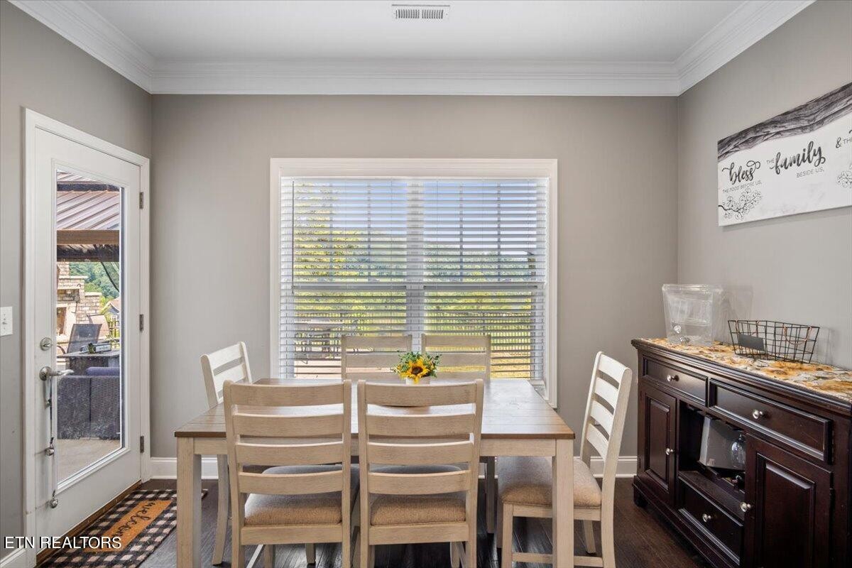 102 Pineberry West Road Oak Ridge, TN 37830 - Photo 17 of 60