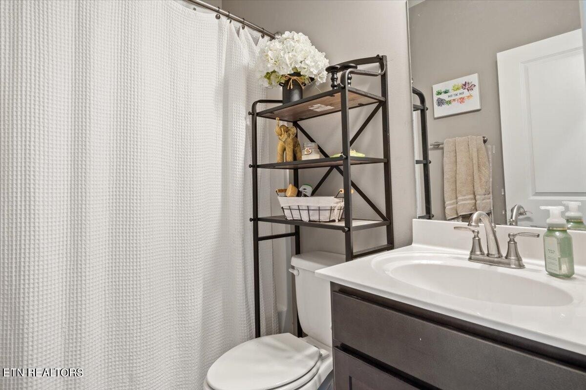 102 Pineberry West Road Oak Ridge, TN 37830 - Photo 26 of 60