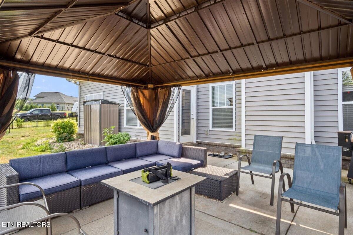 102 Pineberry West Road Oak Ridge, TN 37830 - Photo 42 of 60