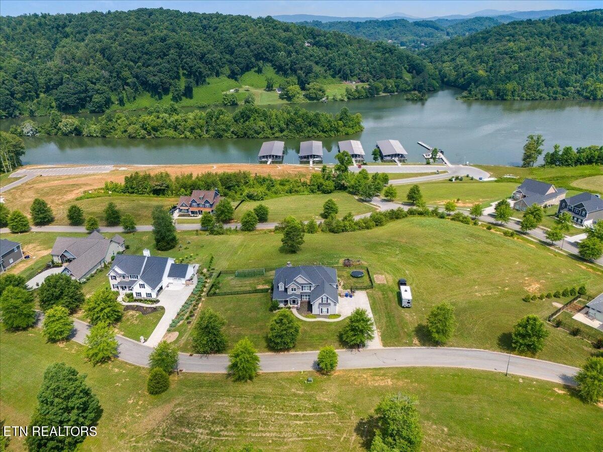 102 Pineberry West Road Oak Ridge, TN 37830 - Photo 46 of 60