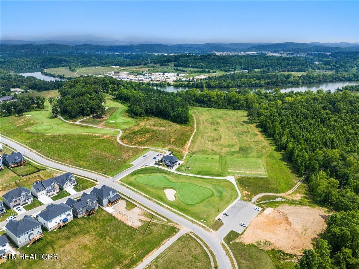 102 Pineberry West Road Oak Ridge, TN 37830 - Photo 52 of 60