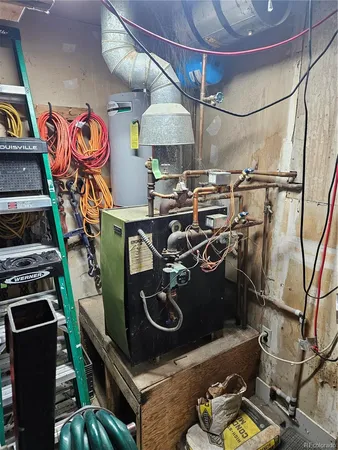 $333,900 | 647 Denver Avenue, De Beque, CO 81630