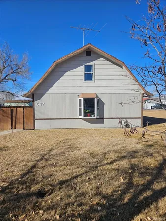 $333,900 | 647 Denver Avenue, De Beque, CO 81630