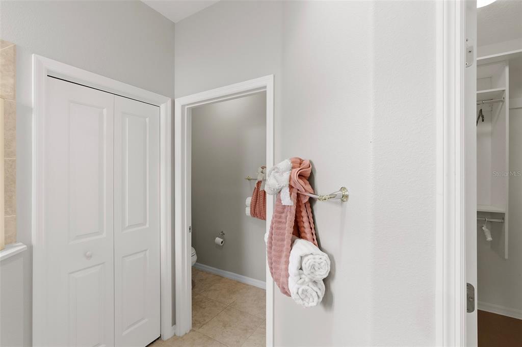 976 Shellbark Way The Villages, FL 32162 - Photo 16 of 43