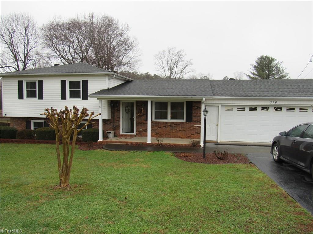 314 Farmstead Road King, NC 27021 - Photo 3 of 30 Gallery Image 3
