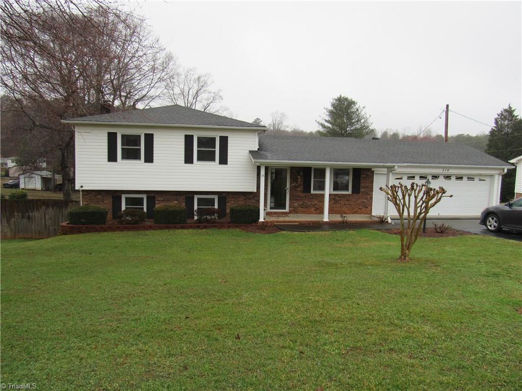 314 Farmstead Road King, NC 27021 - Photo 4 of 30 Gallery Image 4