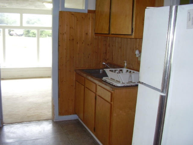 606 Harrison Street Belding, MI 48809 - Photo 8 of 20 606 Harrison New pics 014