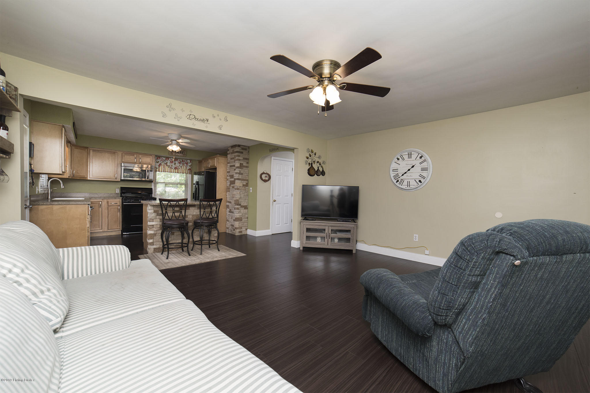 5402 Maryman Road Louisville, KY 40258 - Photo 8 of 40 5402MarymanRd008