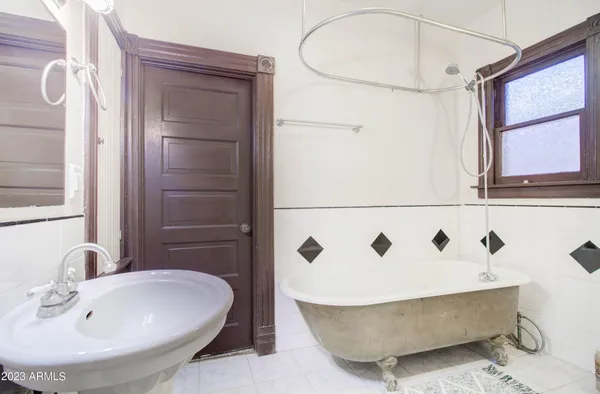 $3,000 | 385 South Broad Street, Globe, AZ 85501