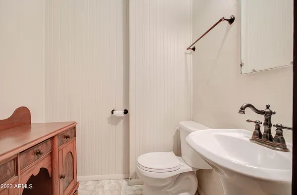 $3,000 | 385 South Broad Street, Globe, AZ 85501