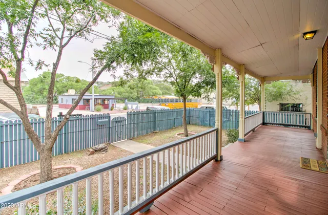 $2,500 | 385 South Broad Street, Globe, AZ 85501