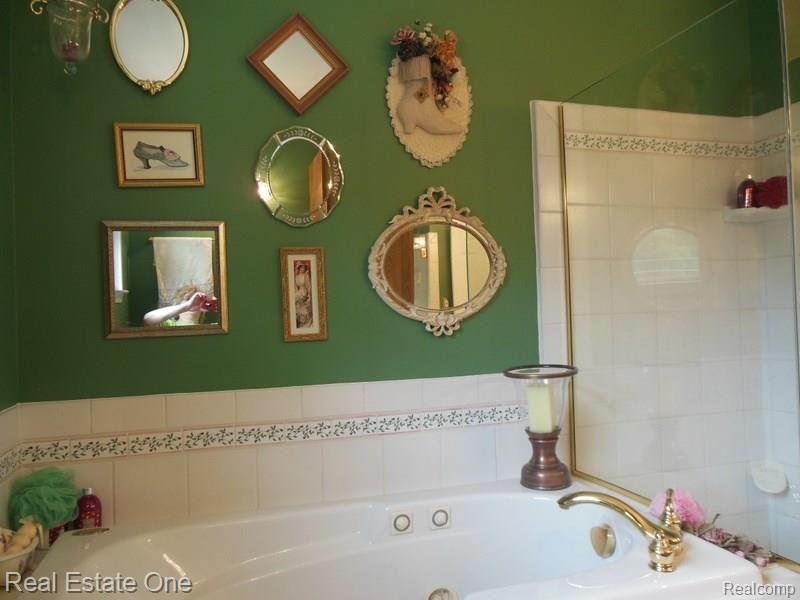 10155 Roberts Road Gregory, MI 48137 - Photo 35 of 89 Decorative ceramic tile.