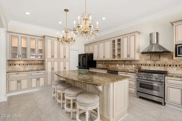 $825,000 | 102 Royal Palm Boulevard, Panama City, FL 32408