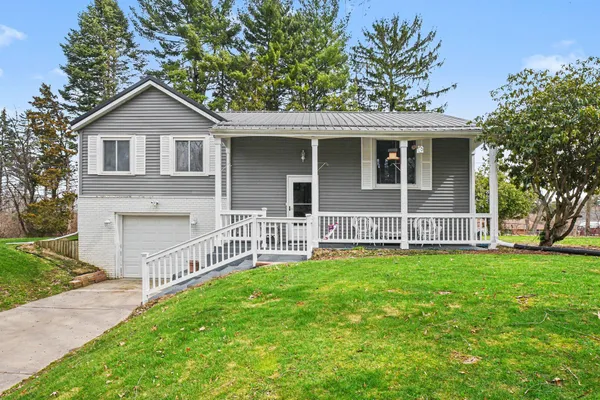 $225,000 | 1710 Kilarney Lane, Niles, MI 49120