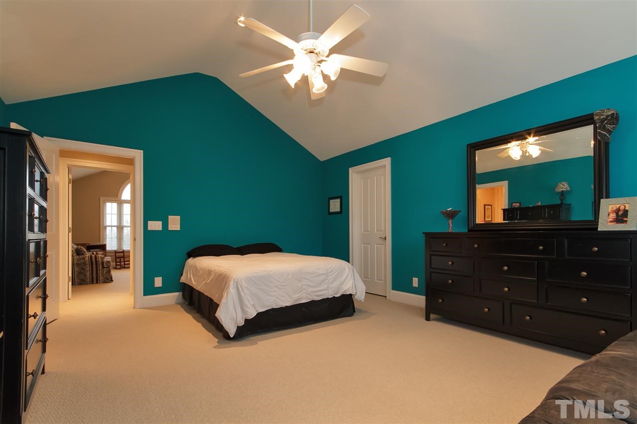 864 Rivers Edge Drive Graham, NC 27253 - Photo 19 of 25 2nd Floor Bedroom with Full Bath