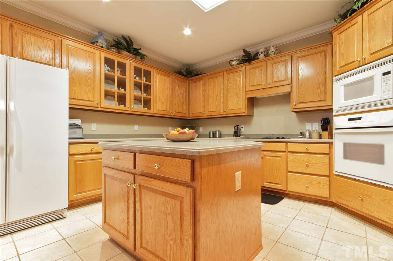 864 Rivers Edge Drive Graham, NC 27253 - Photo 8 of 25 Kitchen with Lots of Cabinet and Counter Space!