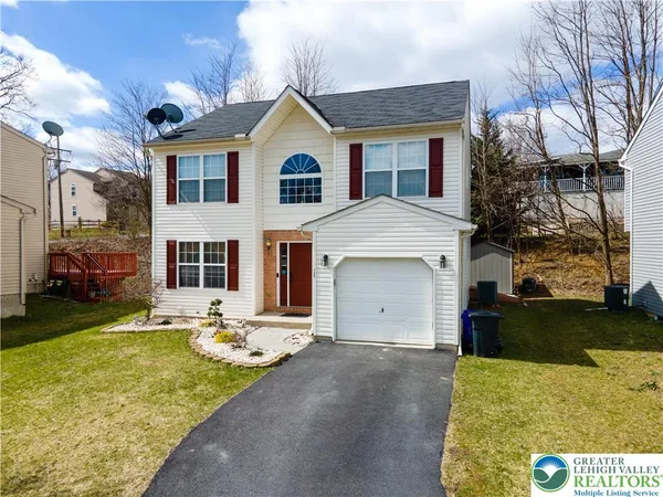 $2,800 | 127 Highlands Circle, Easton, PA 18042
