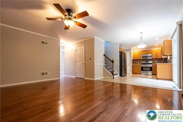 $2,800 | 127 Highlands Circle, Easton, PA 18042