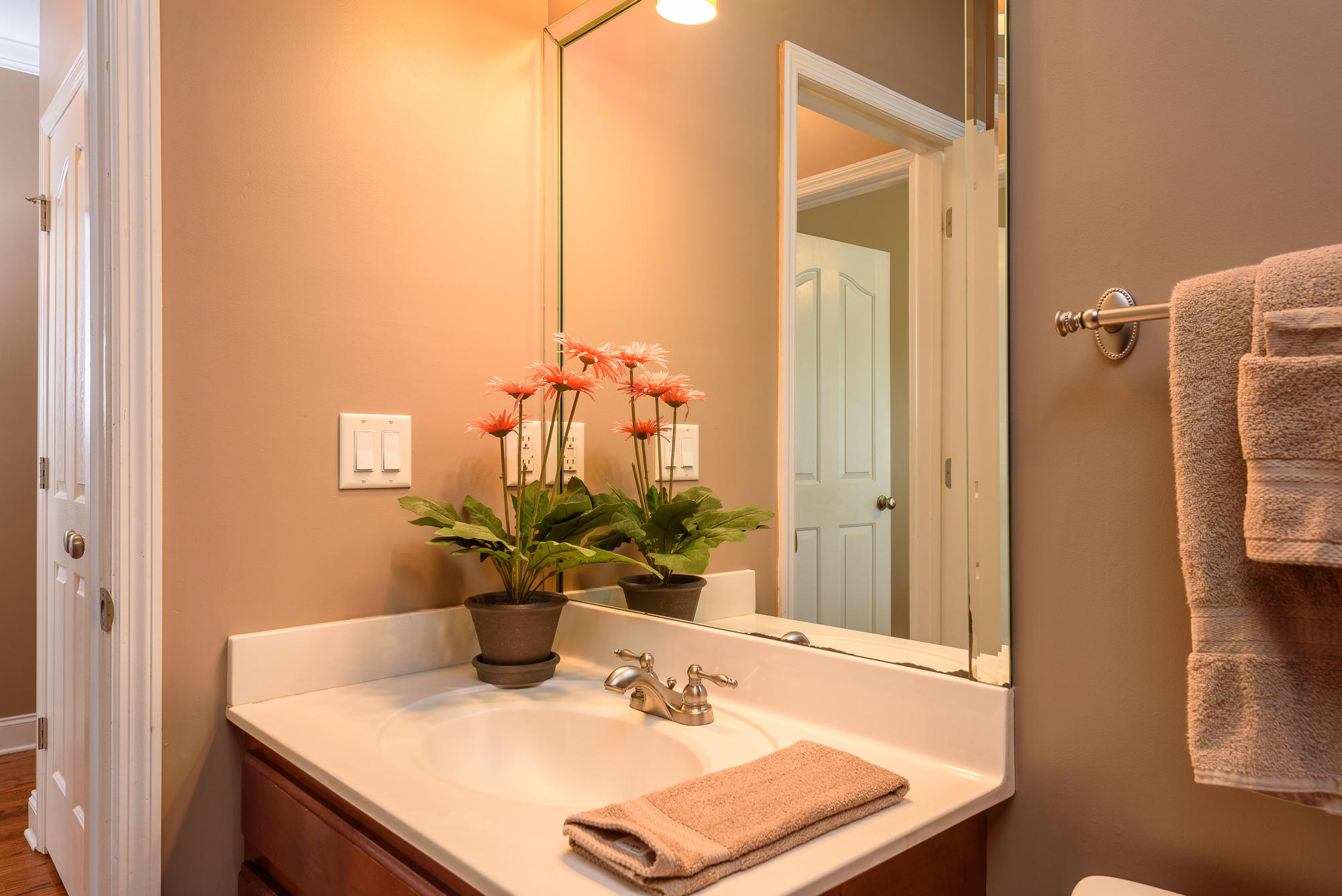 192 Cedar Farm Lane Rock Spring, GA 30739 - Photo 16 of 38 Hall Bath