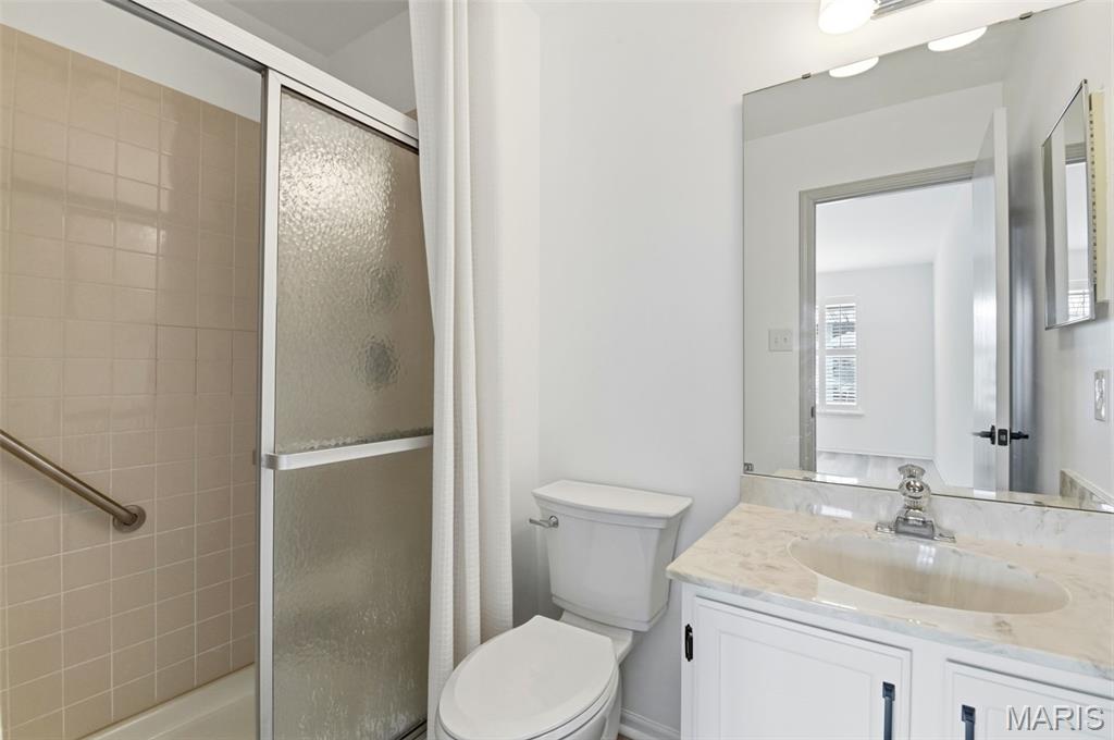 604 Pine Ridge Trails Court, Unit 202 Ballwin, MO 63021 - Photo 13 of 25