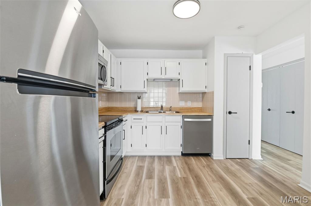 604 Pine Ridge Trails Court, Unit 202 Ballwin, MO 63021 - Photo 8 of 25