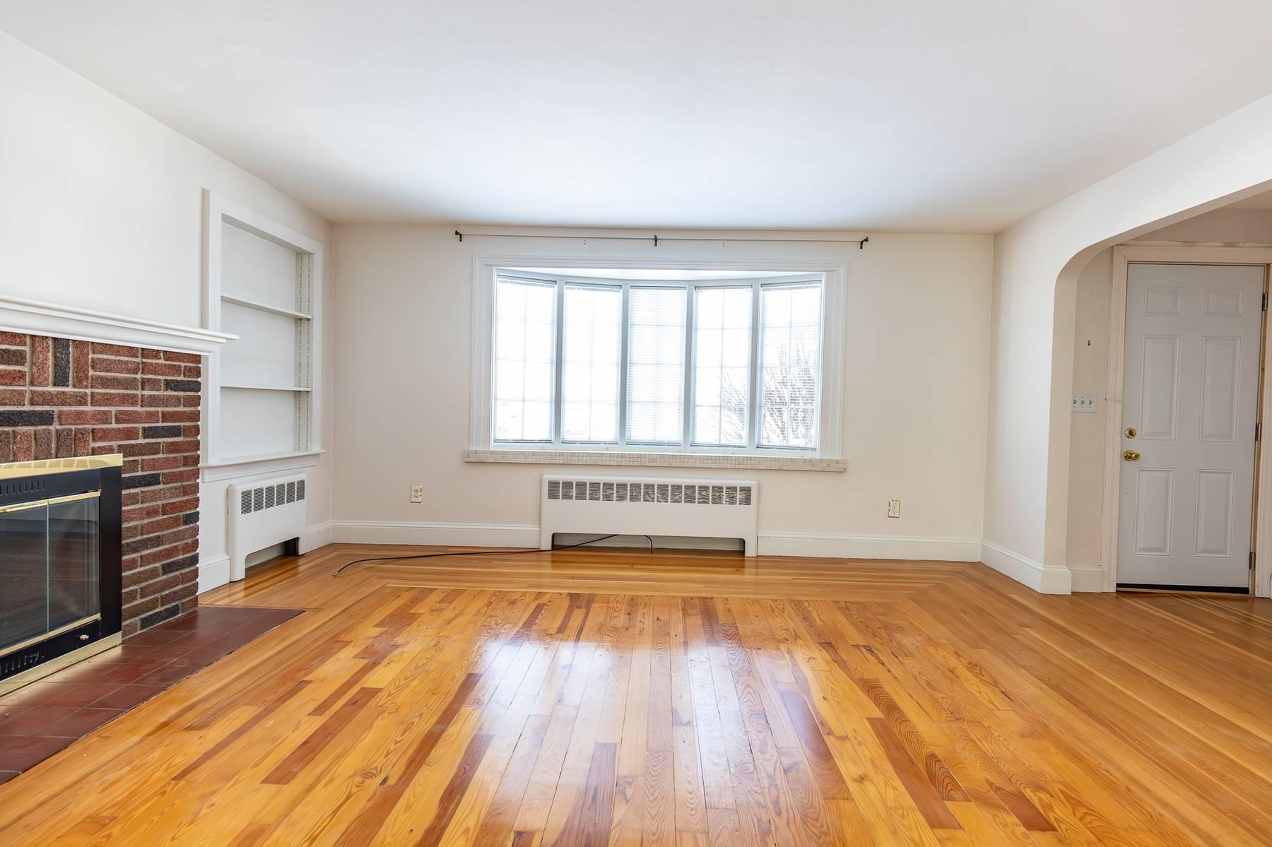 962 Montgomery Street Manchester, NH 03102 - Photo 24 of 51