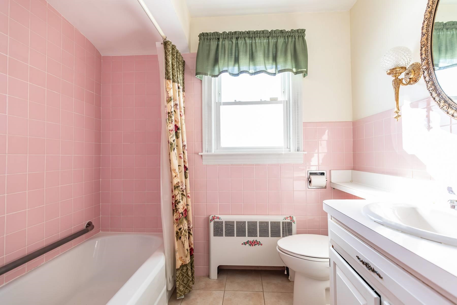 962 Montgomery Street Manchester, NH 03102 - Photo 25 of 51