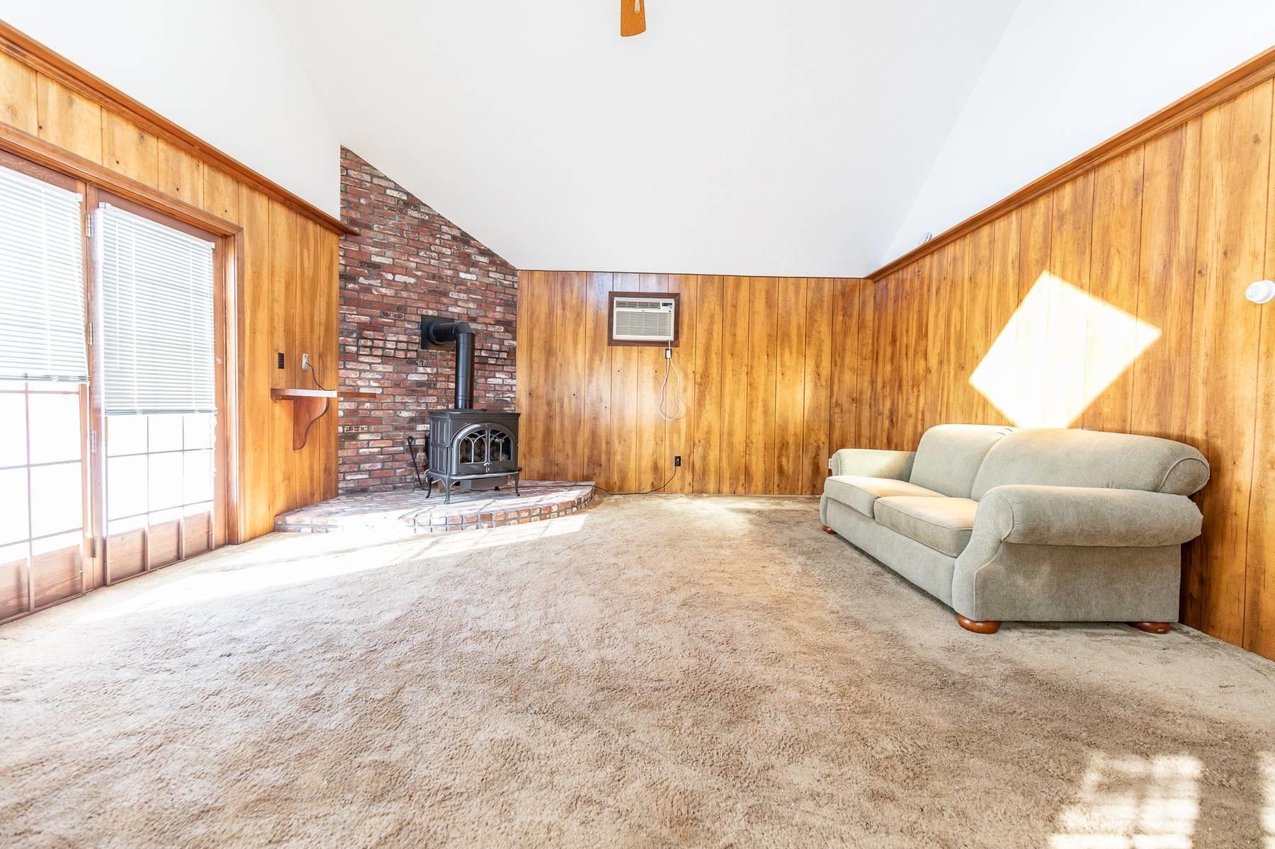 962 Montgomery Street Manchester, NH 03102 - Photo 10 of 51