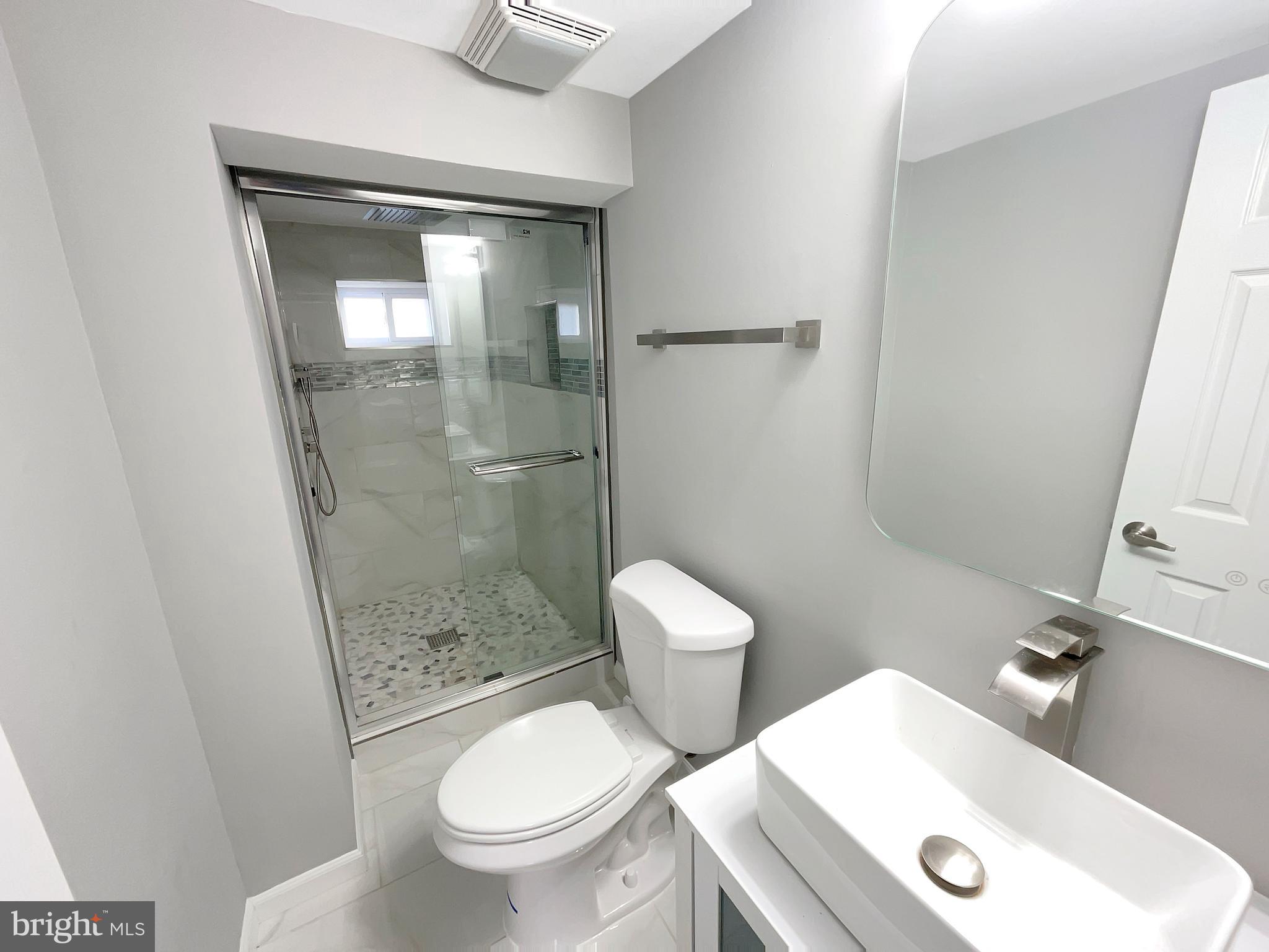 6824 Ben Franklin Road Springfield, VA 22150 - Photo 15 of 17