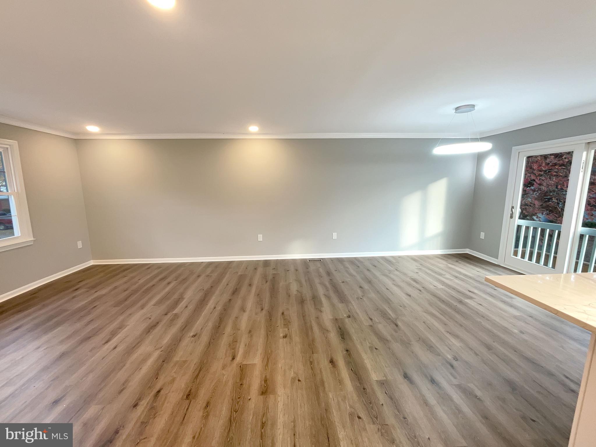 6824 Ben Franklin Road Springfield, VA 22150 - Photo 8 of 17