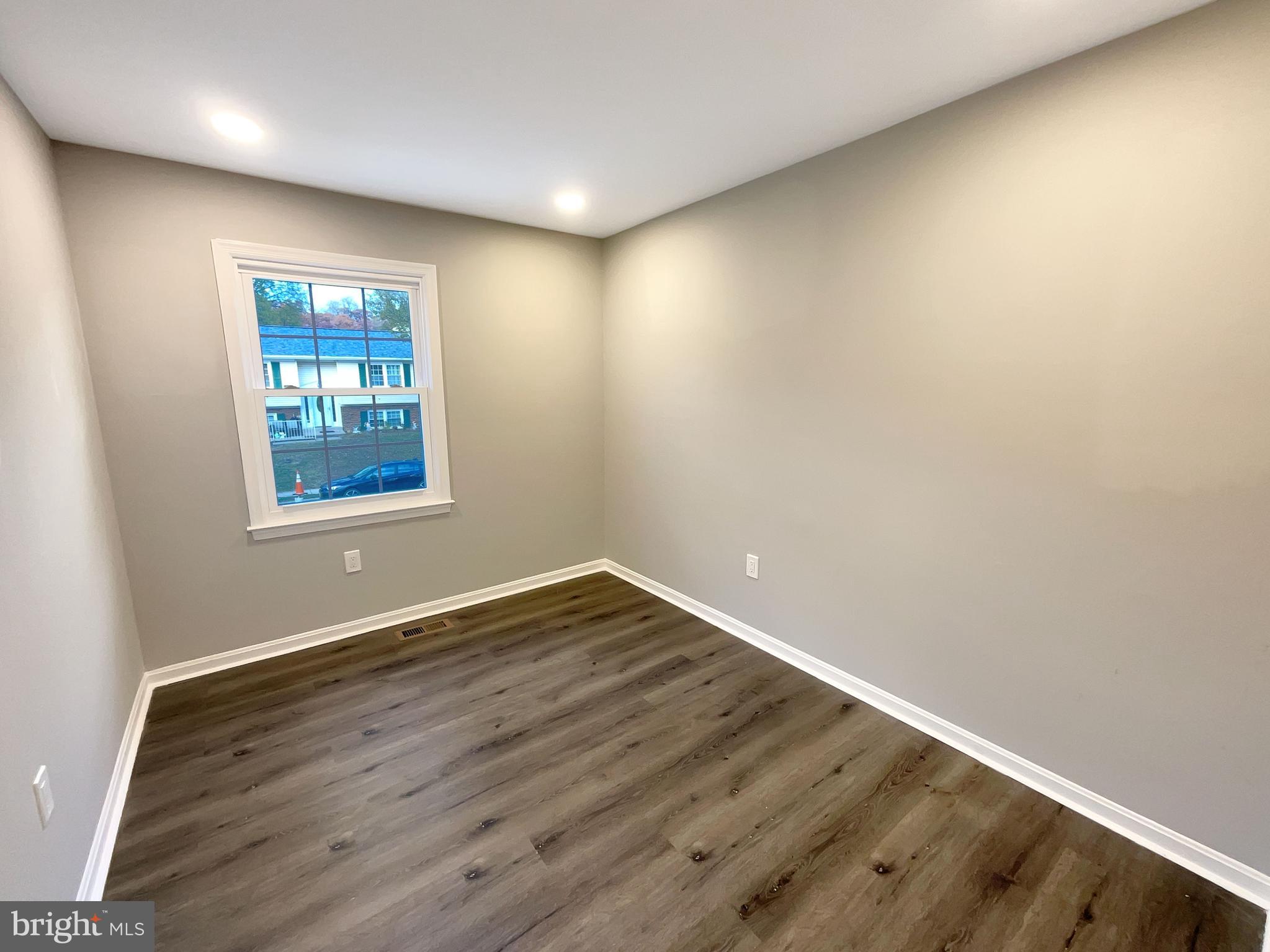 6824 Ben Franklin Road Springfield, VA 22150 - Photo 10 of 17