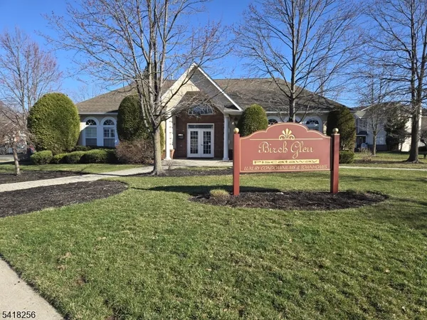 $459,999 | 43 Forest Drive, Piscataway, NJ 08854