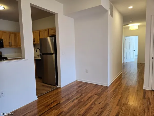 $459,999 | 43 Forest Drive, Piscataway, NJ 08854