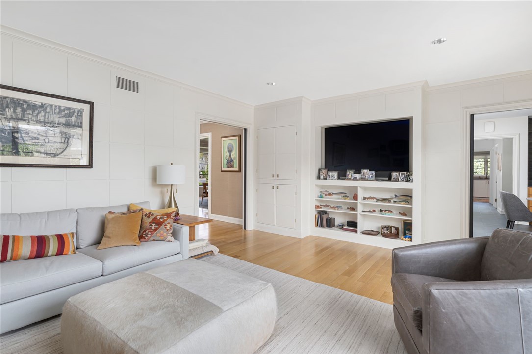 2 Harian Road Providence, RI 02906 - Photo 12 of 50