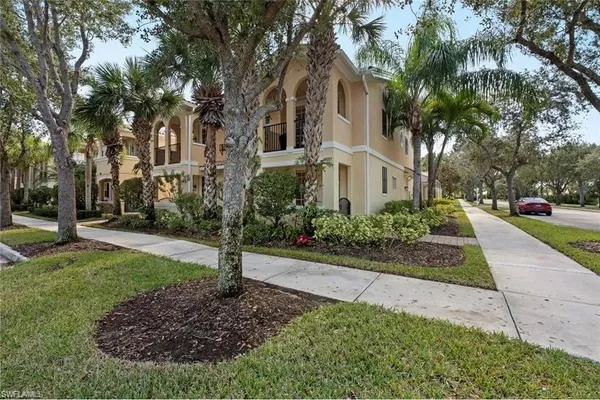 $2,800 | 15561 Latitude Drive, Bonita Springs, FL 34135