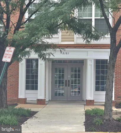 $2,600 | 8181 Carnegie Hall Court, Unit 102, Vienna, VA 22180