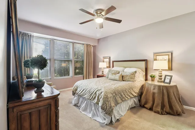 $265,000 | 545 Metropolitan Street, Aurora, IL 60502