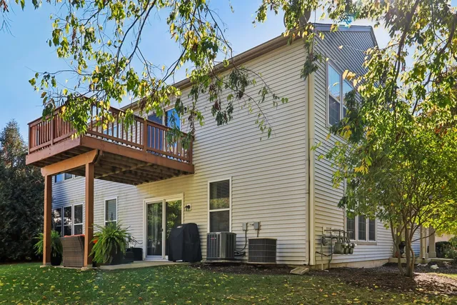 $265,000 | 545 Metropolitan Street, Aurora, IL 60502