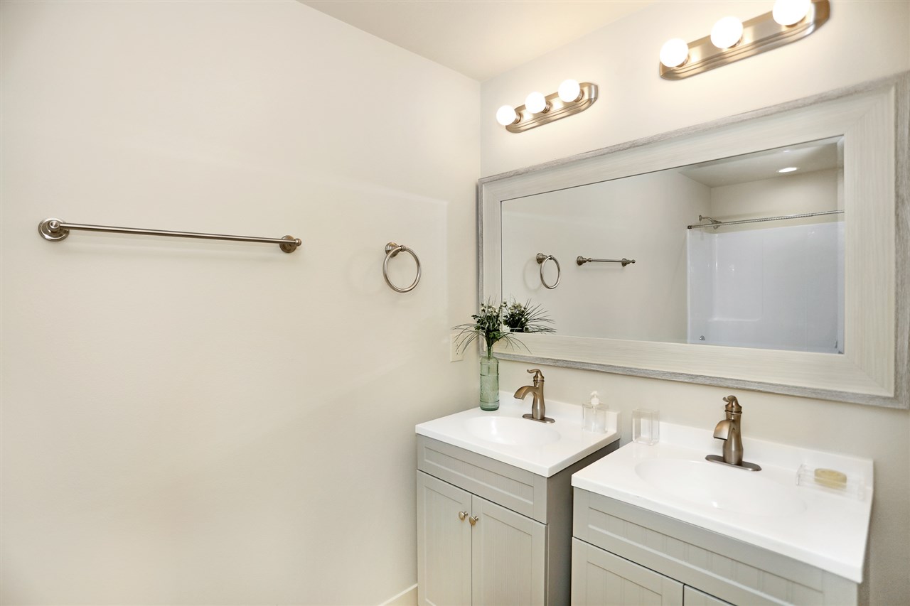 821 North Johnson Road, Unit 823 Spokane Valley, WA 99206 - Photo 11 of 20 Gallery Image 11