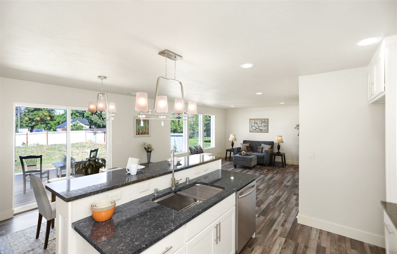 821 North Johnson Road, Unit 823 Spokane Valley, WA 99206 - Photo 7 of 20 Gallery Image 7