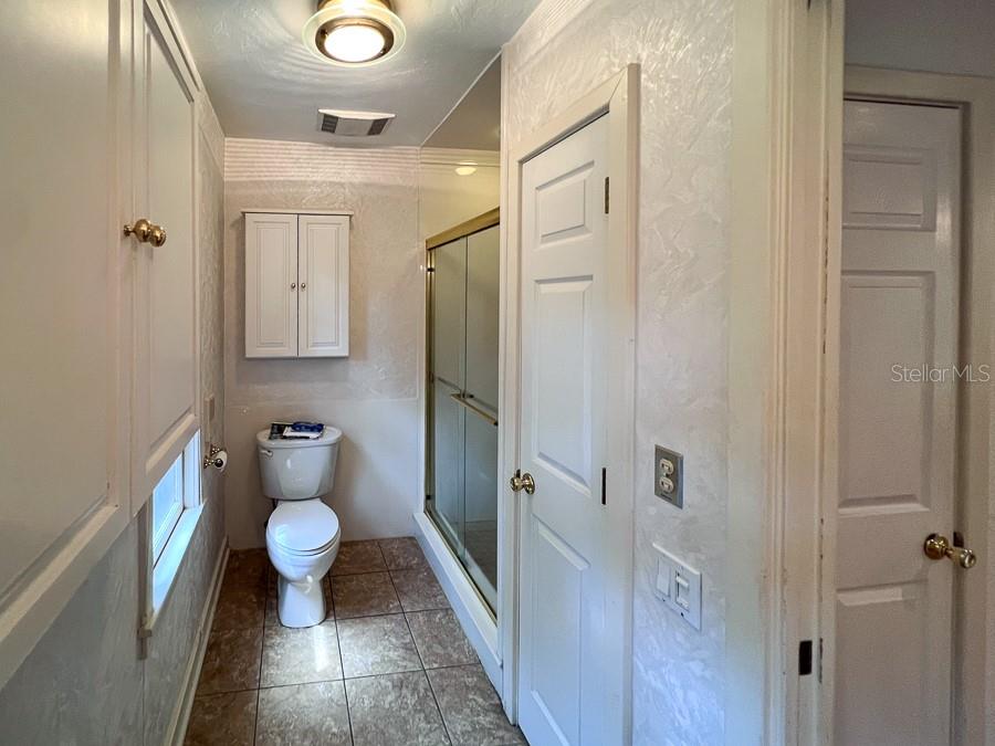 411 Northwest 26th Street Gainesville, FL 32607 - Photo 19 of 35