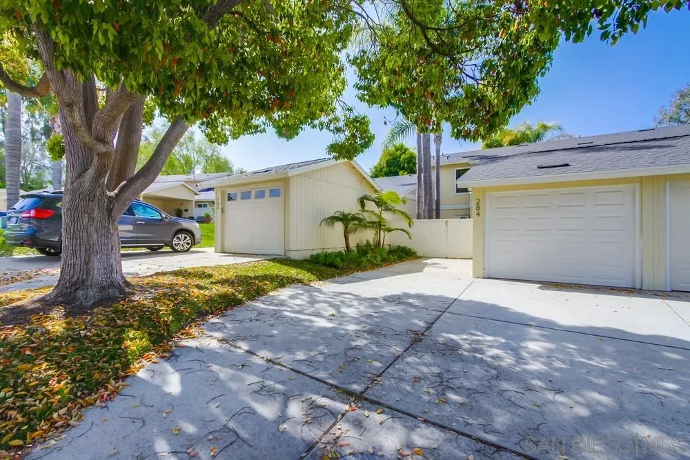 284 Gardendale Road Encinitas, CA 92024 - Photo 4 of 59 a view of a house with a yard and large tree
