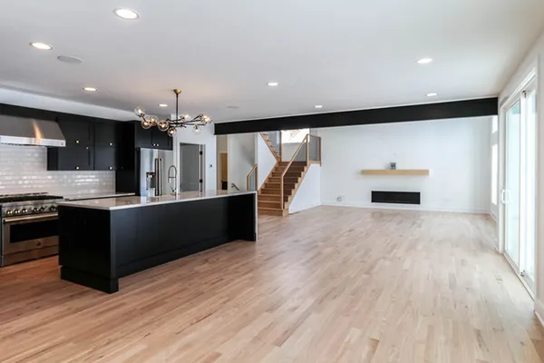 $1,499,900 | 313 Lincoln Street, Schaumburg, IL 60194