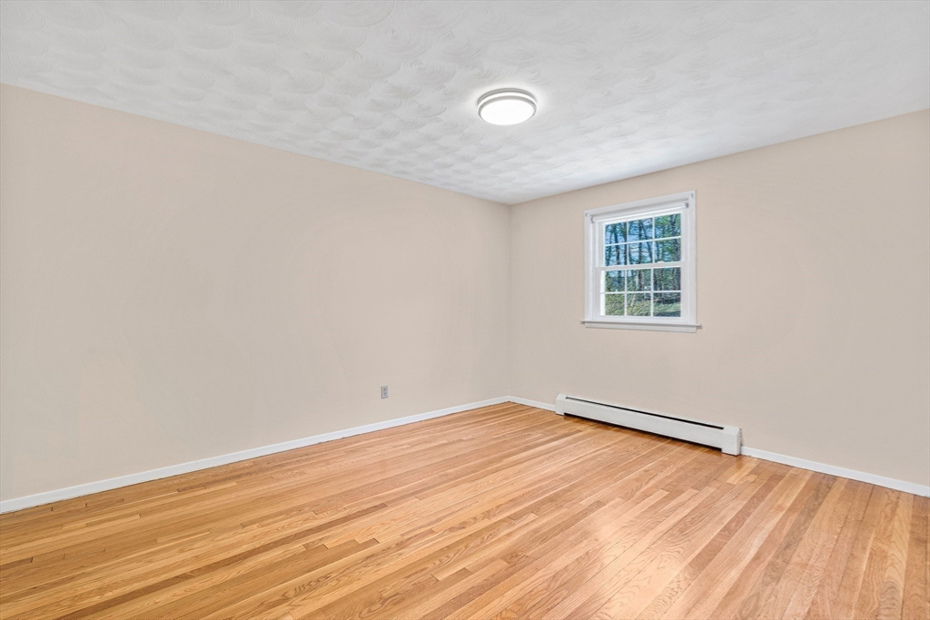 12 Cathy Road Burlington, MA 01803 - Photo 14 of 39 Gallery Image 14
