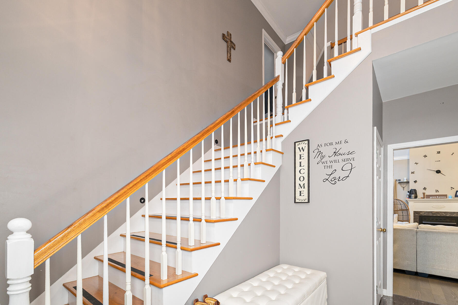 1295 Walston Street Dalton, GA 30720 - Photo 21 of 39 Stairs2